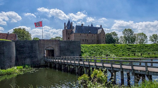 loevestein-water-outdoor-bridge-van-chateau-river-386913-pxhere_com